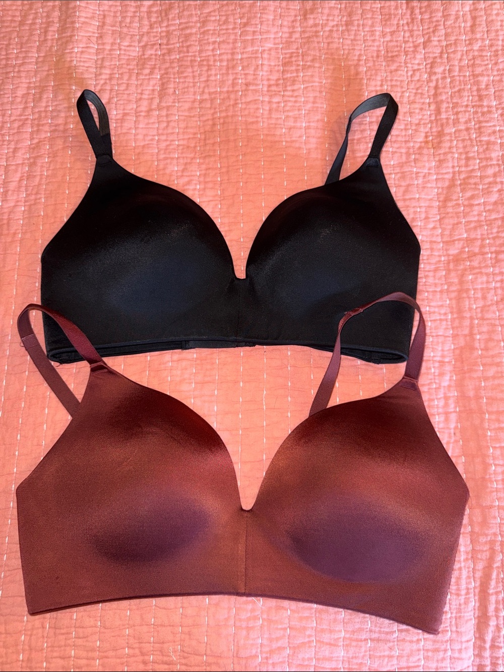 Seamless T-Shirt Bra - Black and Burgundy Lot of 2!